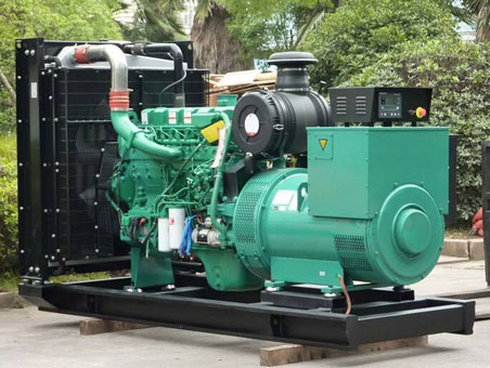 榕城710kw康明斯柴油发电机组